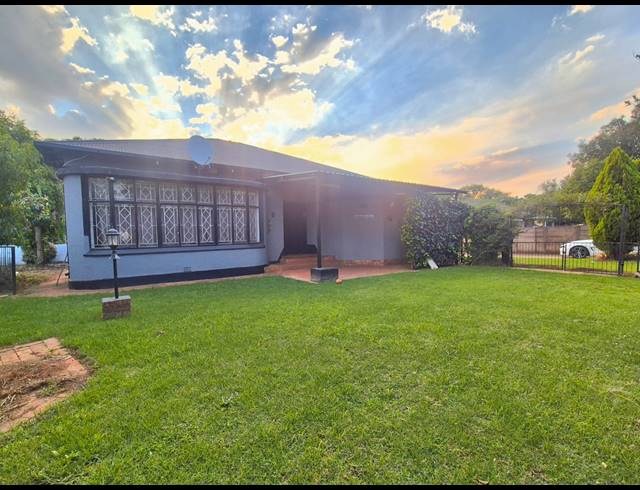 4 BEDROOM HOUSE FOR SALE IN BRENTHURST